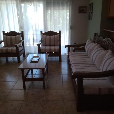 Αμυγδαλιές 33 Μύρινα Villa Luaran gambar