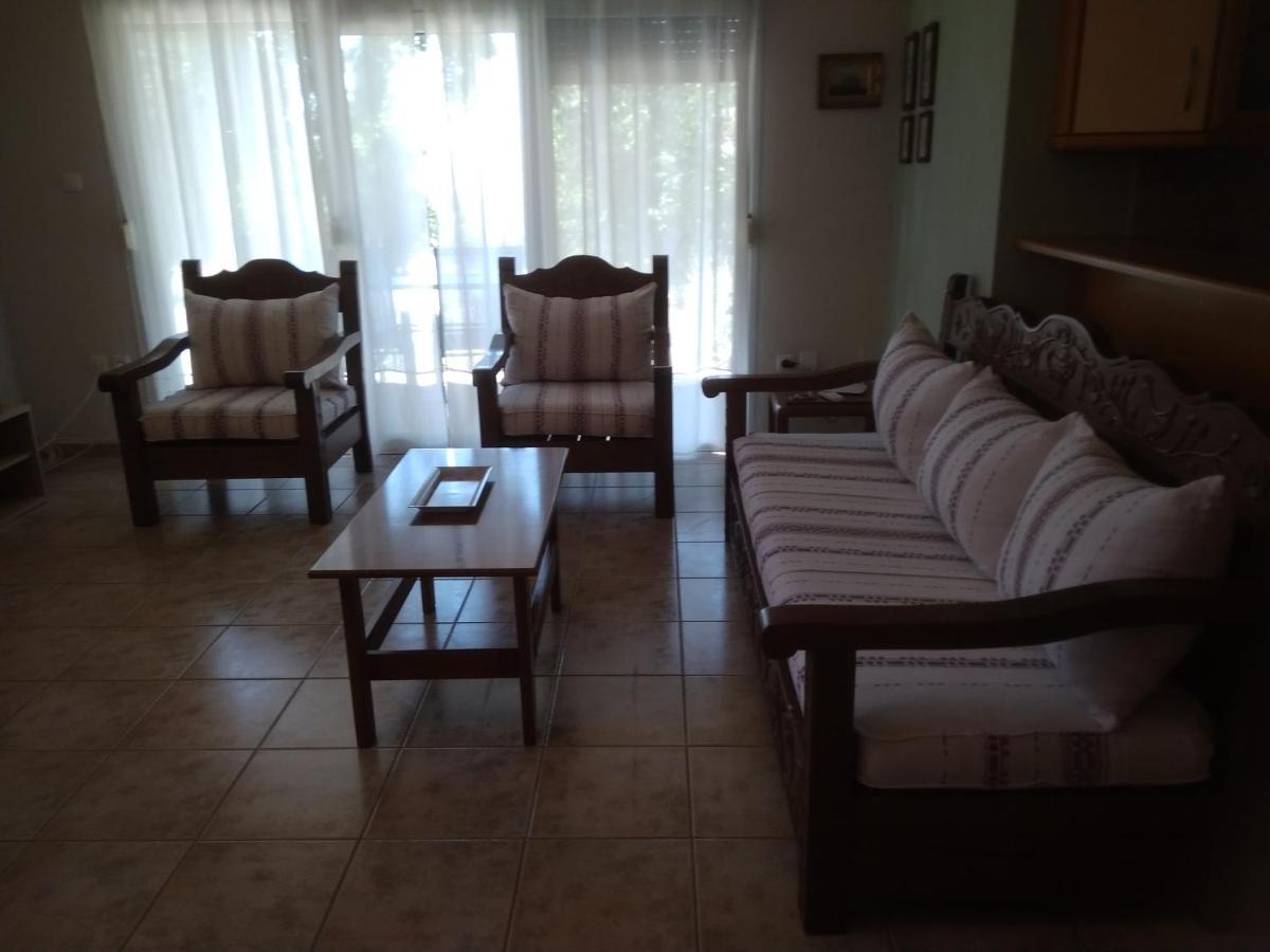Αμυγδαλιές 33 Μύρινα Villa Luaran gambar