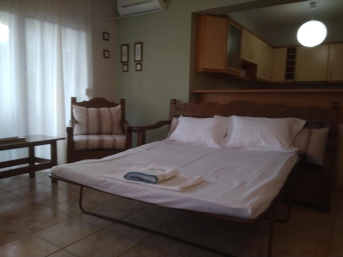 Αμυγδαλιές 33 Μύρινα Villa Luaran gambar