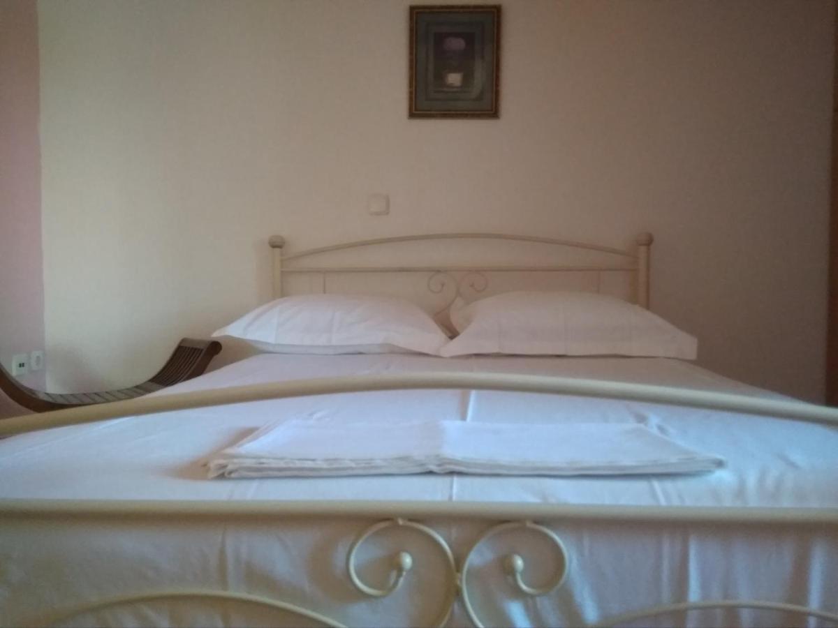 Αμυγδαλιές 33 Μύρινα Villa Luaran gambar
